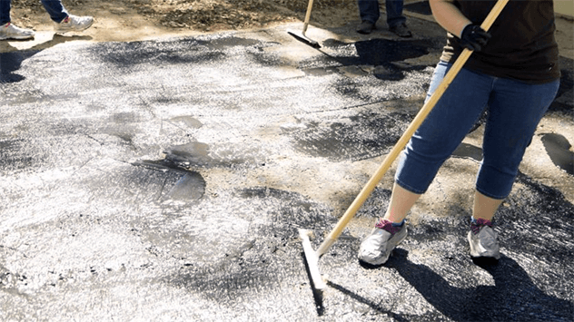 How to Repair and Seal an Asphalt Driveway - Today's Homeowner