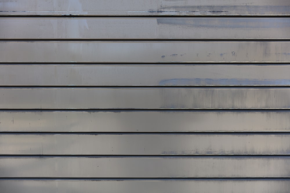 A Practical Guide to Aluminum Siding Removal (2024) Today's Homeowner