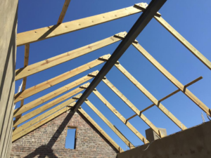 Ridge Board vs Ridge Beam: What’s the Difference? (2024) | Today's ...