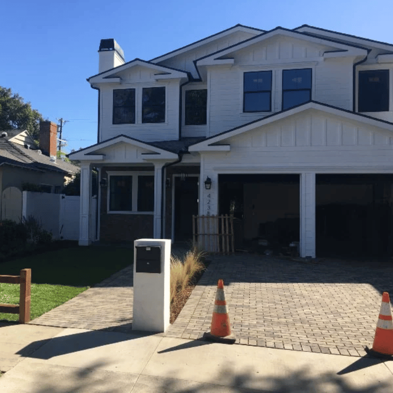 7 Black Gutters on White House Design Ideas (2024) Today's Homeowner